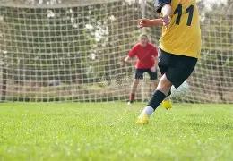 日决战巅峰,暖城足球联,赛四强揭晓,3377体育官网,3377体育网页版入口,3377体育h5在线官网,3377体育app下载